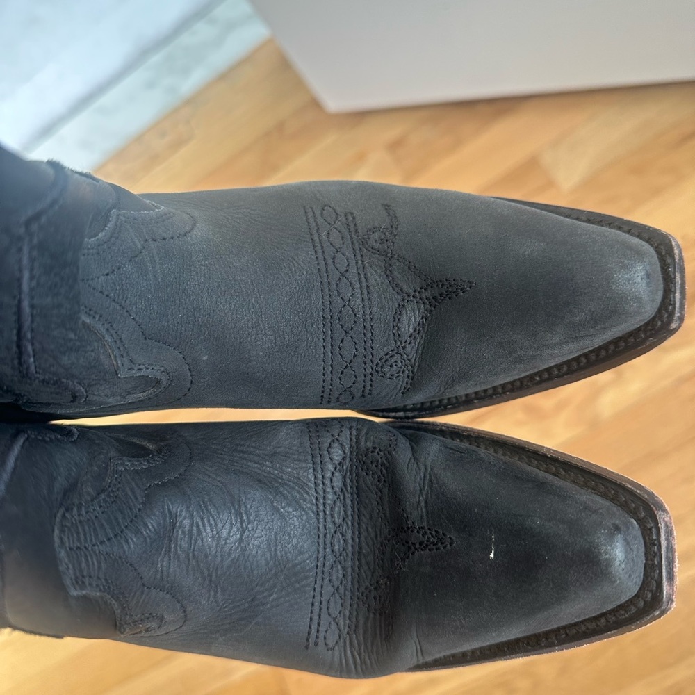 Corral Black Embroidered Heeled Boots - image 8